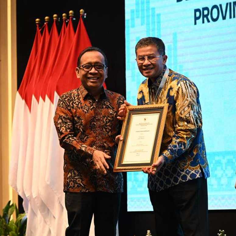 IMGDonec metus orci, malesuada et lectus vitae